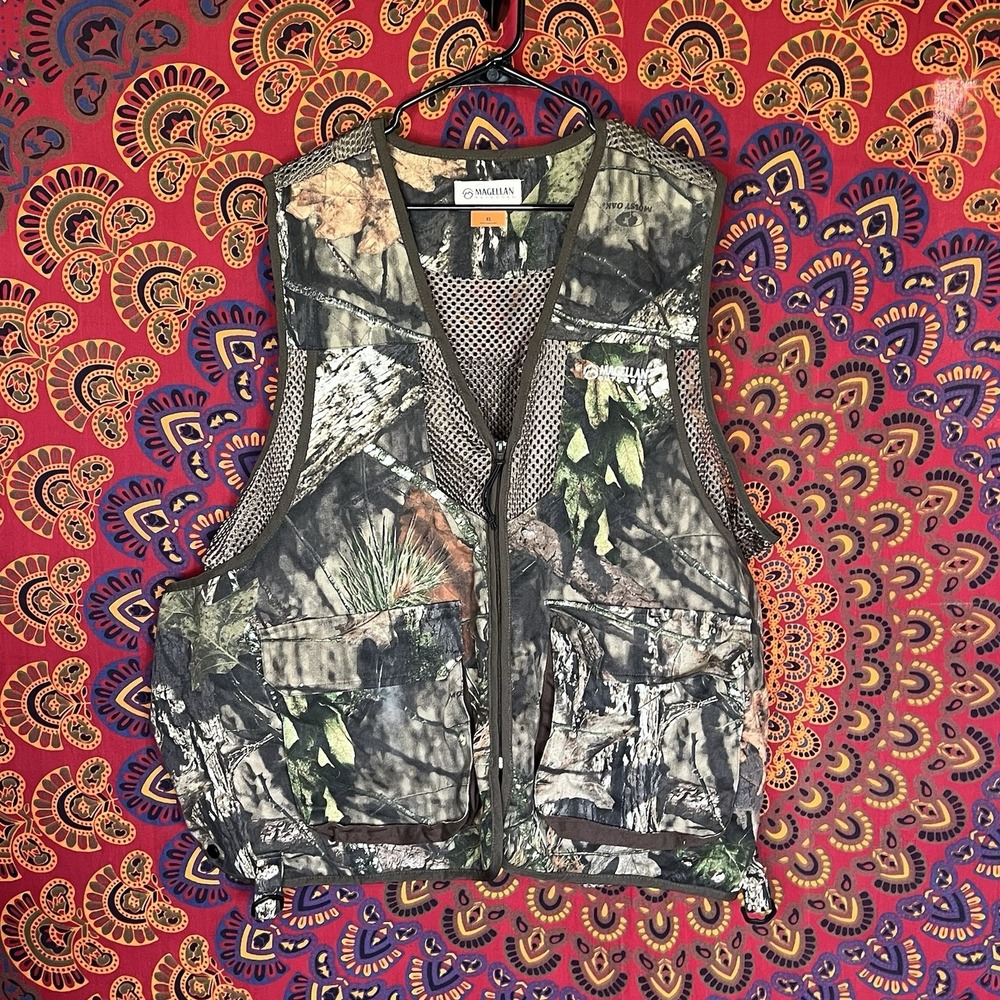 Magellan Duck Hunting Vest Men's XL Camouflage Snap Pockets Outdoors‎ Back Bird